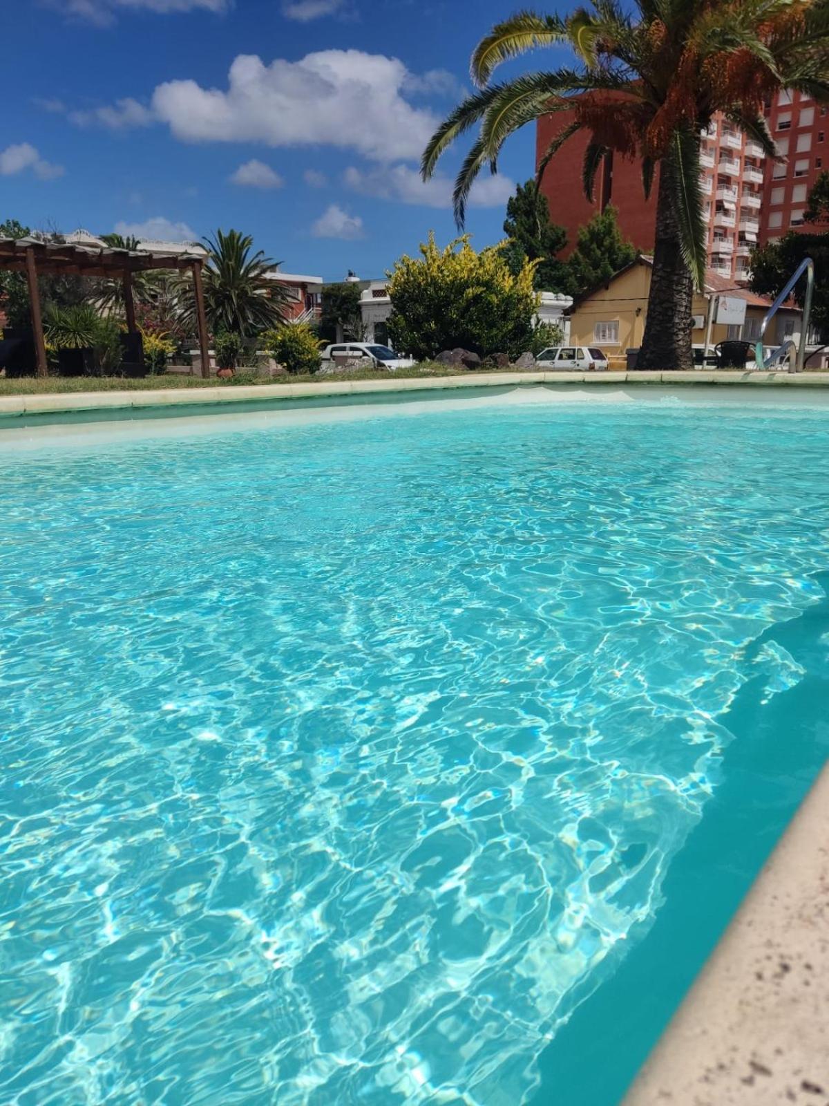 Hotel Meson Do Vento Piriapolis Bagian luar foto